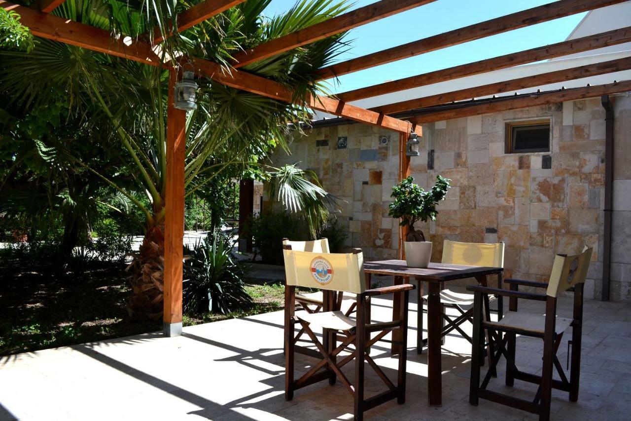 Porticciolo Bed and Breakfast Taranto Exteriör bild